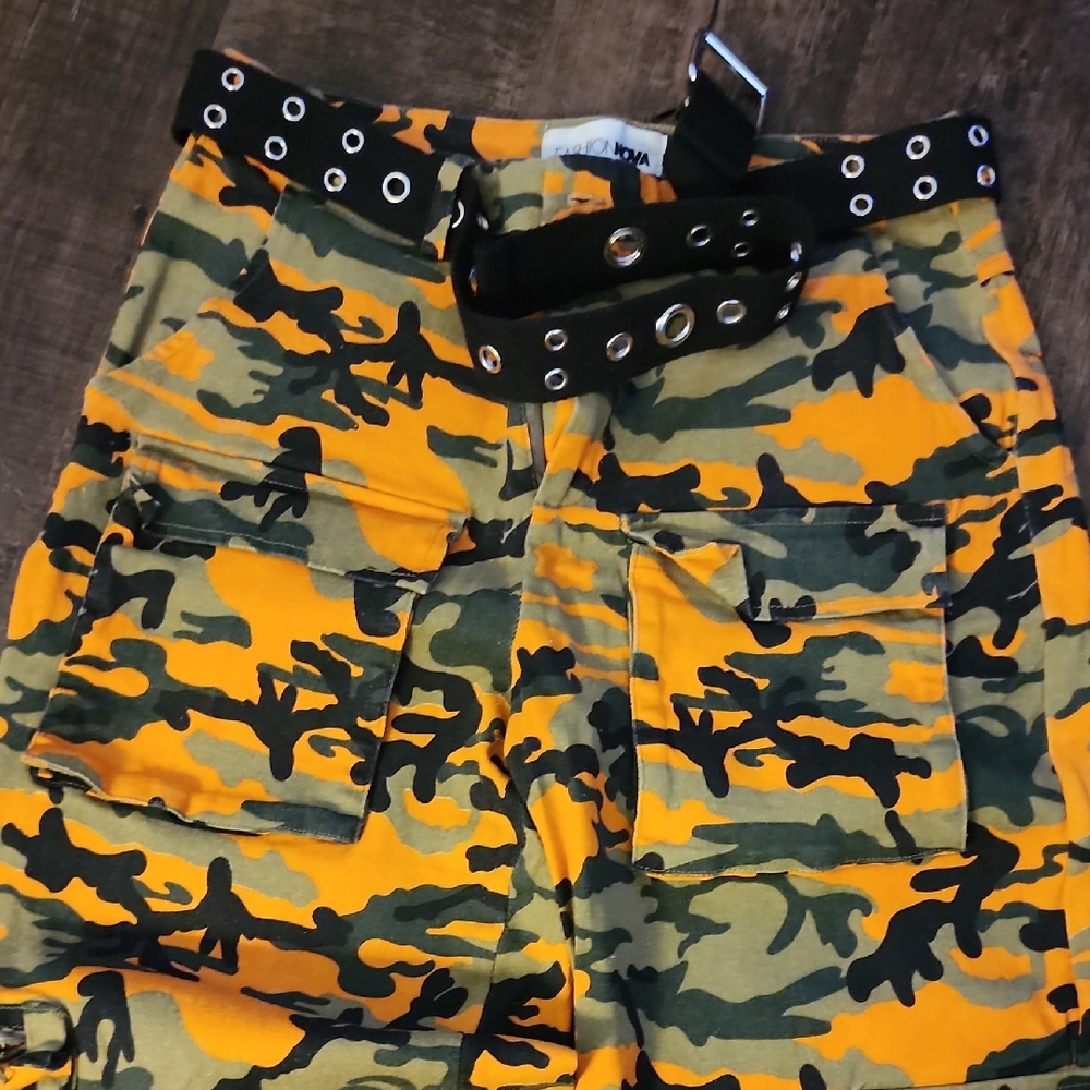 Fashion Nova Camouflage Patterned Jogger Pants